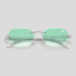 Diamond Cut Willow Green Silver | White